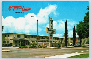 Postcard Ontario CA ONTARIO Trave Lodge Motel San Bernardino County California - Picture 1 of 3