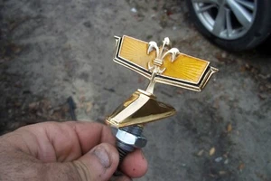 Nuevo 1977 1990 Chevrolet Caprice emblema delantero naranja Chevy 77 90 - Imagen 1 de 7