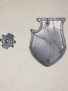 Shield Imperial Knight Warden with mount Warhammer 40K Plastic GW Bits - Picture 1 of 4