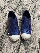 Native Jefferson Iridescent Child Water Shoe Size J2