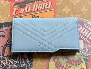 VERTU Aster Quilt Limited Edition Sky blue CALF Leather CASE Rare Collectible - Picture 1 of 4