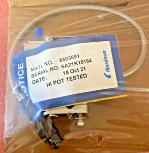 Nordson Blue Series Pnuematic Applicator Part# 8503591 New in Factory Package - Picture 1 of 5