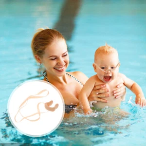 Clip Naso Regolabile per Nuoto Spine in Lattice Resistente per Bambini e Adulti - Foto 1 di 10