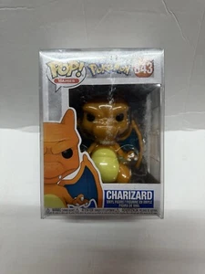 Funko Pop! Games Pokemon Charizard Vinyl Figure # 843 W/ Pop Protector - Picture 1 of 9