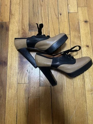 Oxford Lanvin 2006 con cordones 5 pulgadas tacones 40/9,5 #lanvin #alberelbaz #barneysnyc Foto 1 de 4