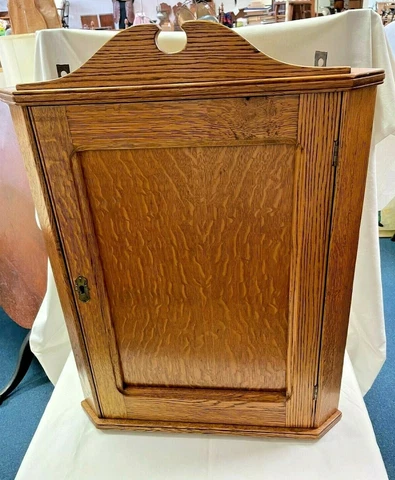 ANTIQUE OAK HANGING CORNER CABINET CUPBOARD w/ Key Circa 1890 - LOCAL PICKUP NC Cover
