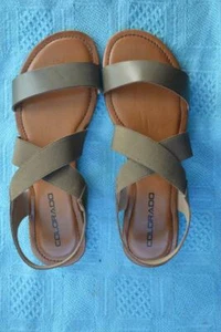 COLORADO Leather/Elastic SANDALS. OLIVE GREEN Womens Size 8.5-40. New RRP $99.95 - Foto 1 di 1