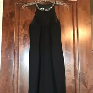 Black cocktail dress, size 12 (runs very small), by Evan Picone. Knee length - Picture 1 of 4