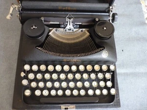 koffer schreibmaschine - Bild 1 von 2