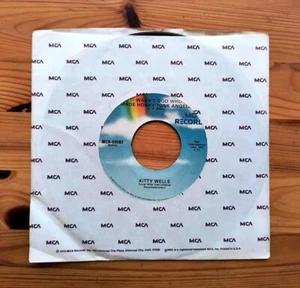KITTY WELLS / IT WASN'T GOD WHO MADE HONKY TONK ANGELS /60082/ '80 7" 45rpm SNGL - Picture 1 of 6