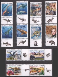 WB 2018-2019 DINOSAURI ANGOLA ANIMALI PREISTORICI FAUNA! SET 3 MNH - Foto 1 di 1