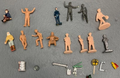 14X HO Scale Railroad Figures  HO3539 - Image 1 of 4