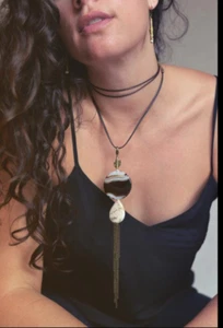 Lalié detachable pendant and cord can be worn 3 different lengths - Picture 1 of 7