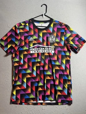 Adidas MLS Men's Atlanta United F.C Pride Pre-Match Short Sleeve Jersey XL - Image 1 of 4