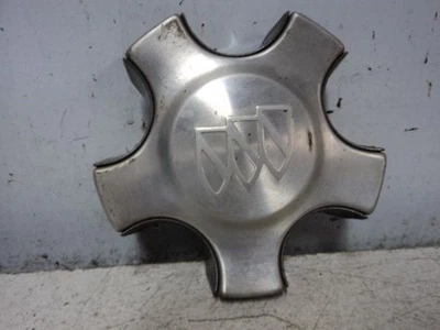 04 RENDEZVOUS WHEEL CENTER CAP HUB 9593778 02 03 2004 2003 2002 - Image 1 of 3