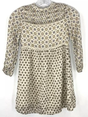 Vestido Boho Zara Niñas 7 Estampado Azul Marfil Crochet Cuello Alto Botón Manga Larga Foto 1 de 4