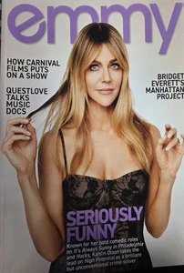 KAITLIN OLSON - EMMY MAGAZIN - 2025 - NEU # 4 - HACKS - Bild 1 von 2