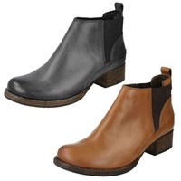 griffin plaza clarks