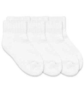 Jefferies Socks L95455 Girls Smooth 3 Pack Quarter Non Cushion Socks Size 3-7 - Picture 1 of 3