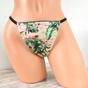 Victoria's Secret MEDIUM *VERY SEXY* V-HARDWARE V-STRING THONG *Orchid Paradise* - Picture 1 of 5