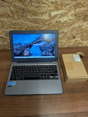Asus W202N 11.6" Laptop 11.6" Celeron CPU 4GB RAM 64GB eMMC SSD Windows 11 Pro - Image 1 of 4