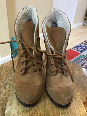 LUXURY REBEL Tan Suede Leather Boots Booties 6.5 Womens - Image 1 of 4