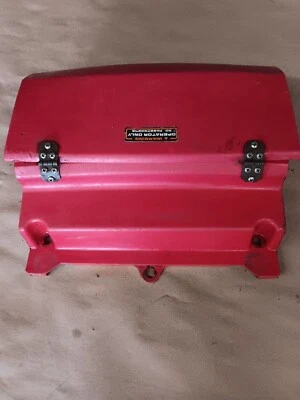 Tampa traseira de armazenamento de carga Honda ATC200S 1985 80211-VM4-771 - Imagem 1 de 4