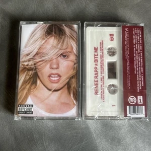 Rare RENEE RAPP BITE ME UK EXCLUSIVE LIMITED CASSETTE WHITE only 1000 COPIES - Picture 1 of 6