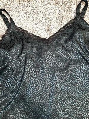 Camisola para mujer Lane Bryant verde estampado animal y encaje talla 22 Foto 1 de 4