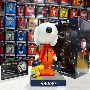 SNOOPY IN SPACE Houston Astros Peanuts with Woodstock MLB Exclusive Bobblehead - Picture 1 of 7