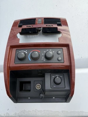 2005 Dodge Dakota Climate Control Bezel (Wood Finish) - Image 1 of 3