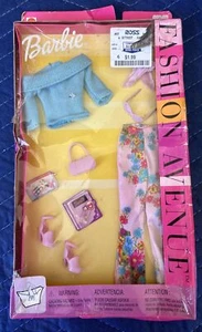 Mattel 25702 Barbie 2002 Fashion Avenue Collectible Top Pants Accessories NIB - Picture 1 of 2
