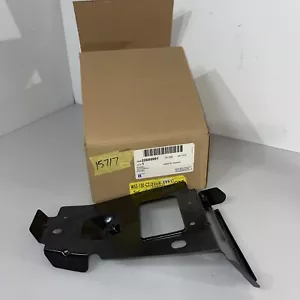 22685991 Saturn GM OEM 03-07 Ion Radiator Support-Side Panel Left - Picture 1 of 4