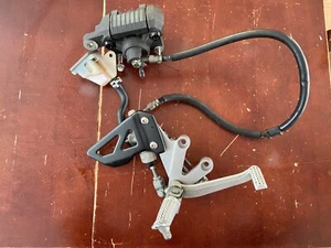 1997 Suzuki GSXR 600 Complete OEM Rear Brake Assembly (43511-33E10) - Picture 1 of 10