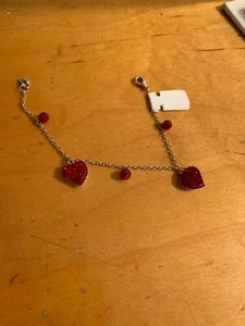 NWOT Carolee Red Crystal Rhinestone Heart  Silver Tone  Bracelet S139 - Picture 1 of 5