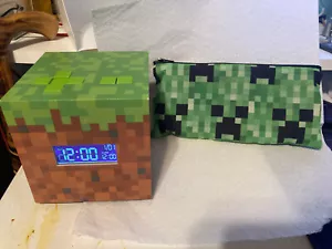 Minecraft Grass Block Digital Light-up & Music Bedroom Alarm Clock & Pencil Bag - Picture 1 of 4