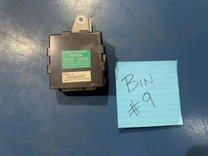 2003-2009 Toyota 4Runner Theft Warning Control Module Unit 08190-35820 OEM - Picture 1 of 3