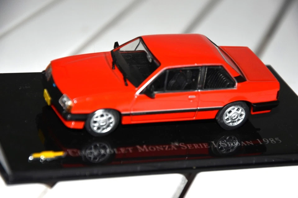 CHEVROLET MONZA 1/43 - Photo 1/1