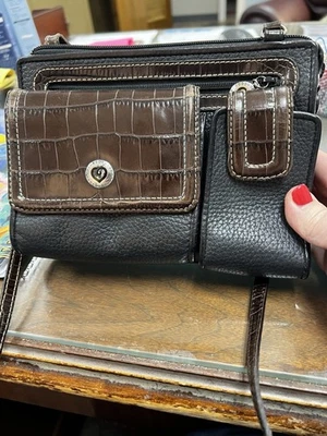 Brighton Pequeño Bandolera Organizador Cartera Bolso de Mano Negro Marrón Cuero Guijarro De Colección Foto 1 de 4