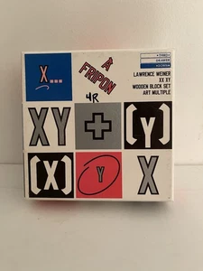 A Fripon Lawrence Weiner XX XY Holzblock Set Kunst mehrere seltene Museumsstücke - Bild 1 von 5