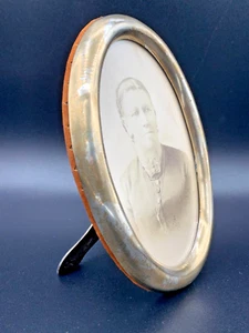 Victorian CDV Photo Picture Oval Frame Silver Plate Metal Easel Back Glass Front - Picture 1 of 13