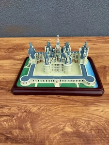 Lenox Collections: Great Castles of the World - Chateau de Chambord (1994) - Picture 1 of 5