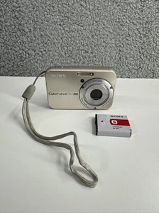 Sony Cyber-shot DSC-N2 10.1MP Digital Camera. Tested/Works. No SD Or Charger - Picture 1 of 13