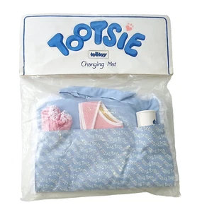 Bambole Teletoy Tootsie ~ TAPPETINO FASCIATOIO E ACCESSORI ~ Vintage anni 80 - Foto 1 di 1