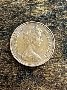 1974 UK United Kingdom Great Britain One 1 New Penny Actual Coin TB2471* - Picture 1 of 2