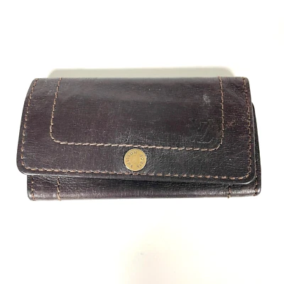 Louis Vuitton M95539 Utah Multicle 6 Leather Brown Key Case  Auth - Image 1 of 4