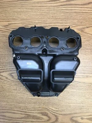 PIEZA CARCASA FILTRO AIRE HONDA CBR600 F4 2001-2006 # 17221-MBW-A11 Foto 1 de 4