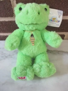 Collar Build A Bear Mini Rana Verde Primavera 9" Felpa-Metal Pez Dije - Imagen 1 de 4