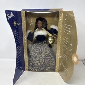 RARO Mattel 2001 Anillo En El Año Nuevo Barbie Muñeca Afroamericana #52743 - Imagen 1 de 9