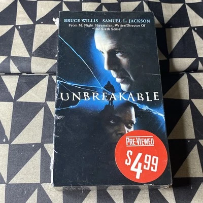 Unbreakable VHS 2001 Samuel L Jackson  Blockbuster Sealed Used Thriller Film - Image 1 of 4